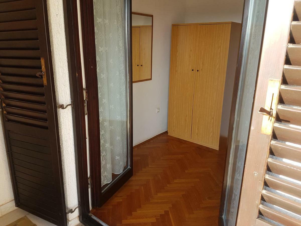 Apartments Zova Medulin Bagian luar foto